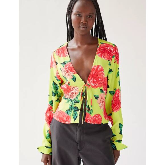 Urban Outfitters AFRM Yamila Printed Flyaway Top Small Floral Multi NWT - Picture 1 of 9